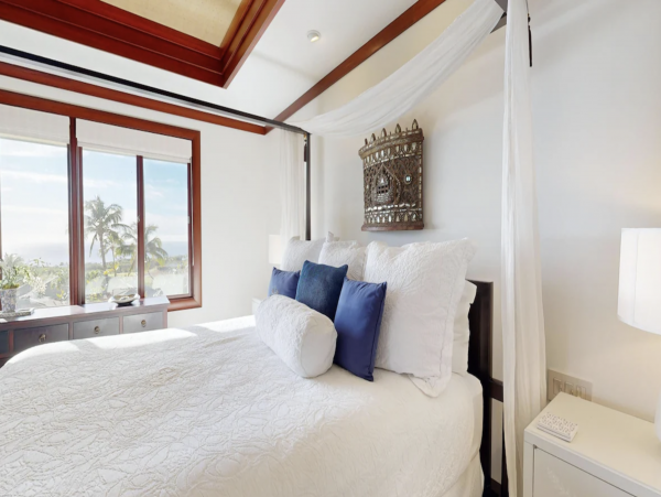 Your Hawaiian Paradise Awaits Your Arrival!
