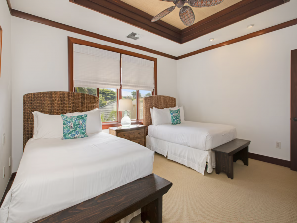 Your Hawaiian Paradise Awaits Your Arrival!