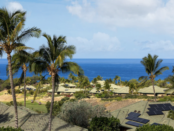Your Hawaiian Paradise Awaits Your Arrival!