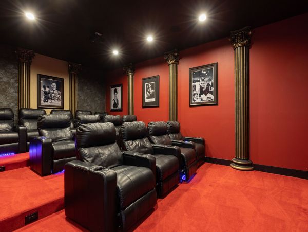 Luxury Eleven Bedroom Vacation Mansion with Pool & Game Room