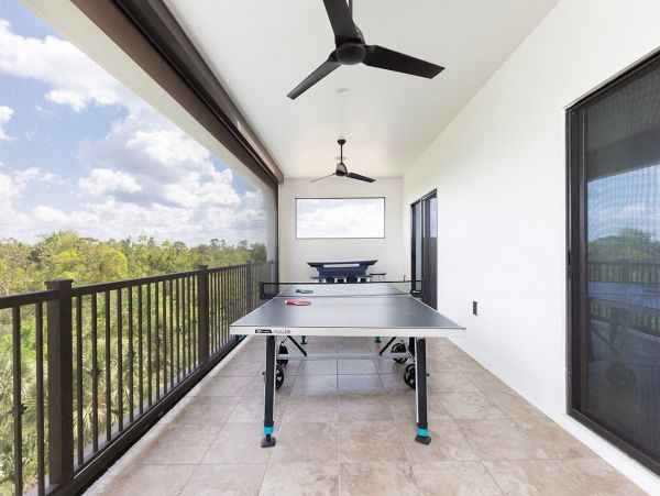 Luxury Eleven Bedroom Vacation Mansion with Pool & Game Room