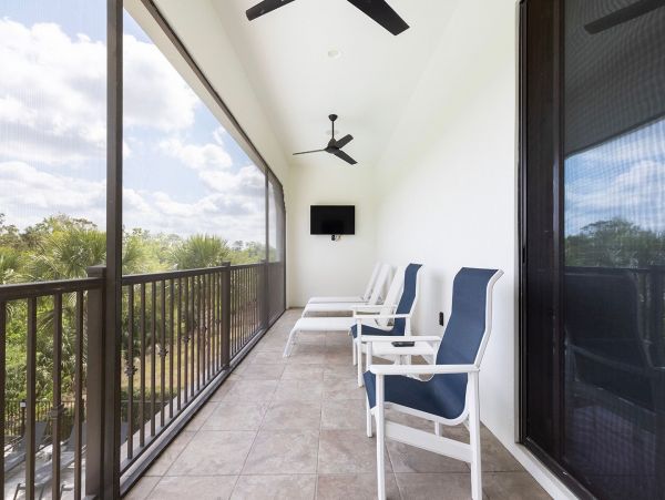 Luxury Eleven Bedroom Vacation Mansion with Pool & Game Room