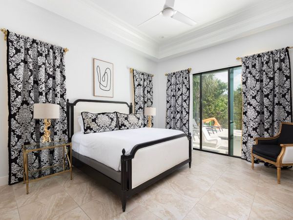 Luxury Eleven Bedroom Vacation Mansion with Pool & Game Room