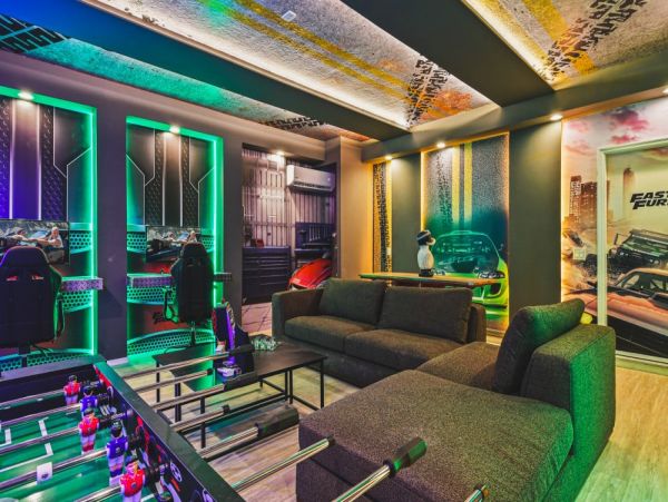 Spacious Vacation Rental in Davenport for Memorable Getaways