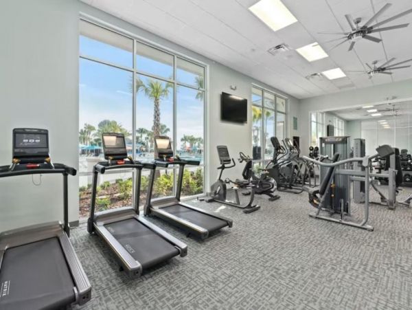 Spacious Vacation Rental in Davenport for Memorable Getaways
