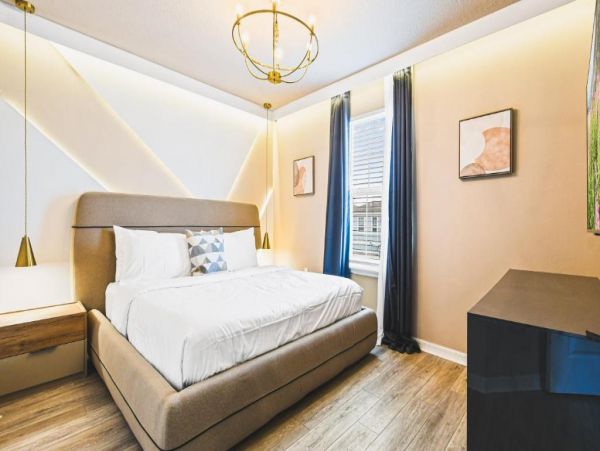 Spacious Vacation Rental in Davenport for Memorable Getaways