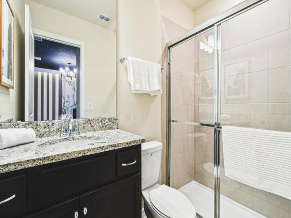 Spacious Vacation Rental in Davenport for Memorable Getaways