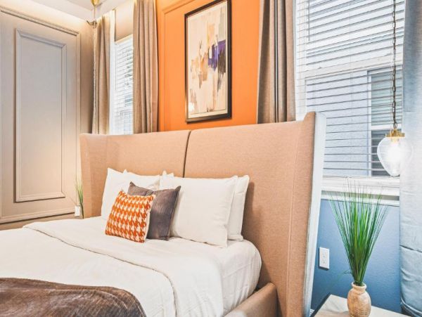 Spacious Vacation Rental in Davenport for Memorable Getaways