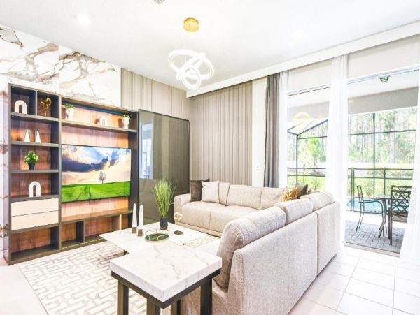 Spacious Vacation Rental in Davenport for Memorable Getaways