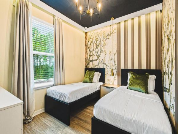 Spacious Vacation Rental in Davenport for Memorable Getaways