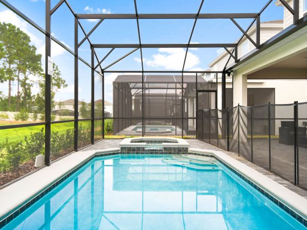 Luxury Vacation Rental in Davenport for Unforgettable Getaways