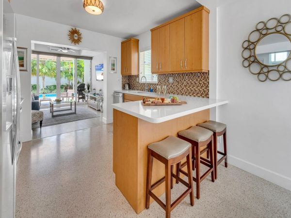 Fort Lauderdale Three Bedroom Vacation Rental - Luxurious Coastal Retreat