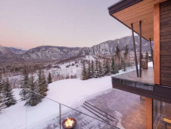 Luxury Aspen Vacation Rental with Stunning Mountain Views
