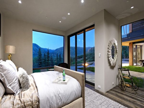 Luxury Aspen Vacation Rental with Stunning Mountain Views