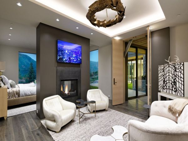 Luxury Aspen Vacation Rental with Stunning Mountain Views