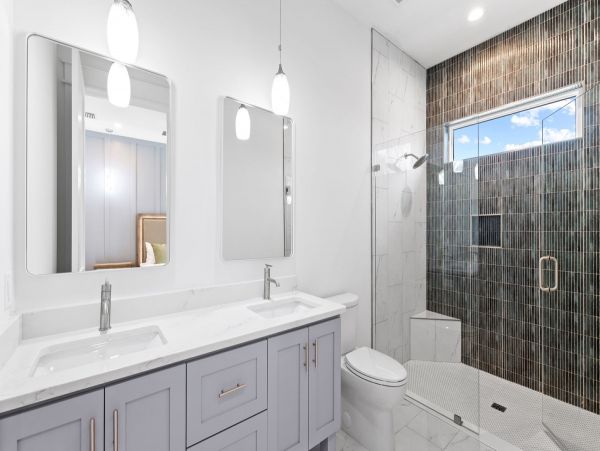 Exquisite New Luxury Rental Property