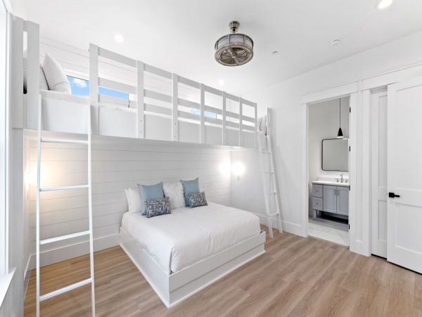 Exquisite New Luxury Rental Property