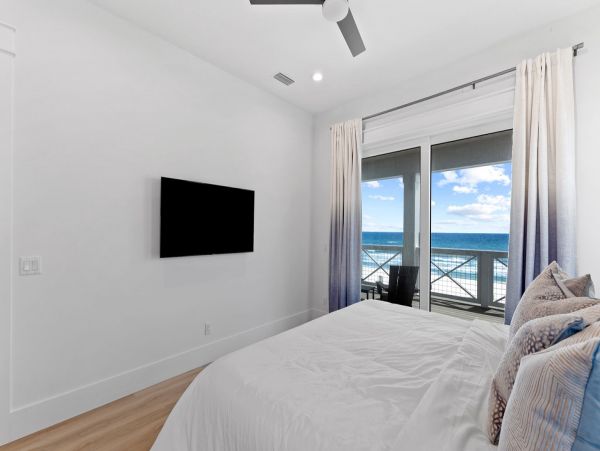 Exquisite New Luxury Rental Property