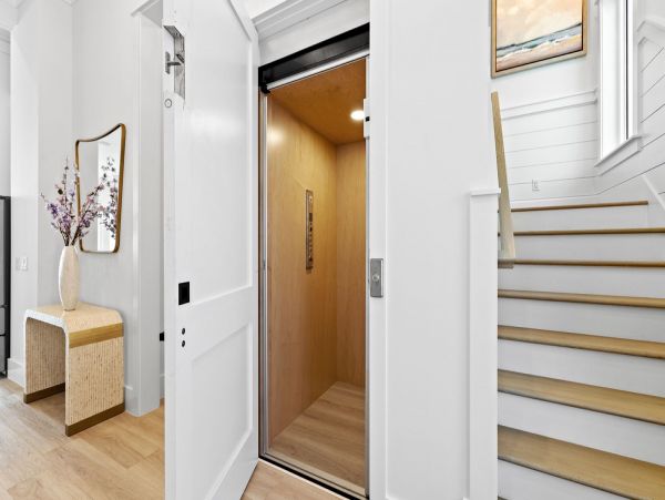 Exquisite New Luxury Rental Property