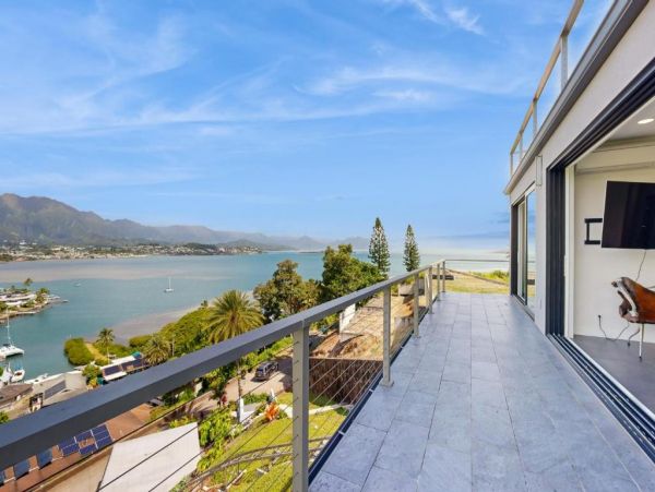 Stunning Views & Prime Location Kaneohe Vacation Rental