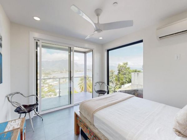 Stunning Views & Prime Location Kaneohe Vacation Rental