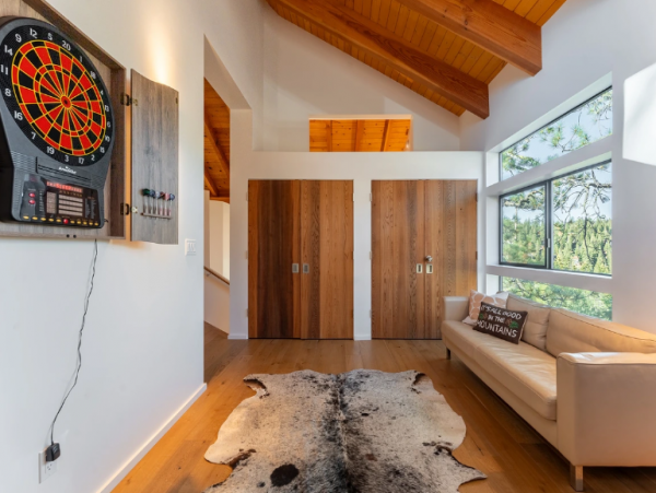 Lake Tahoe Multi-Level Modern Vacation Rental Private Sauna