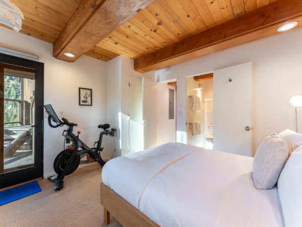 Lake Tahoe Multi-Level Modern Vacation Rental Private Sauna