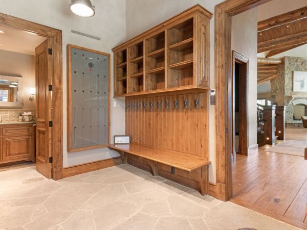 Arrowhead Vacation Rental with Ski-In/Ski-Out Access