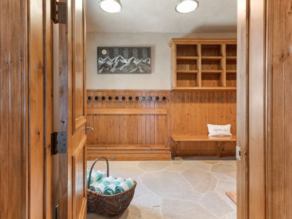 Arrowhead Vacation Rental with Ski-In/Ski-Out Access