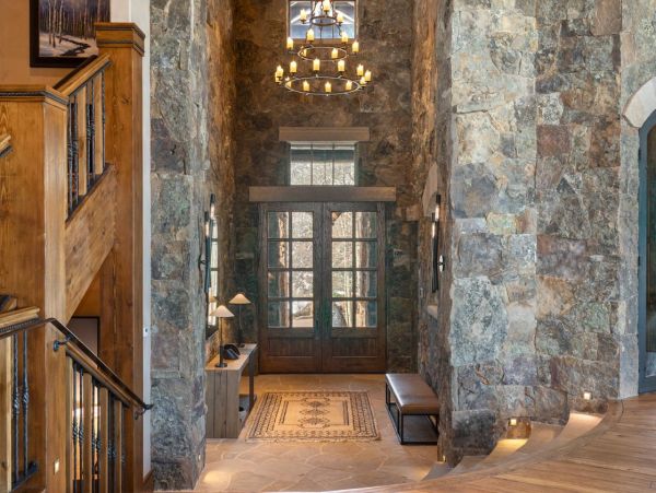Arrowhead Vacation Rental with Ski-In/Ski-Out Access