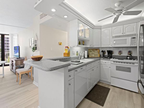 Luxury Marco Island Vacation Rental with Gulf Views and Pool