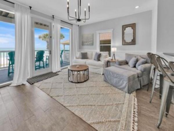 Beautiful Home on the Beach with Private Beachfront Pool in Panama City Beach