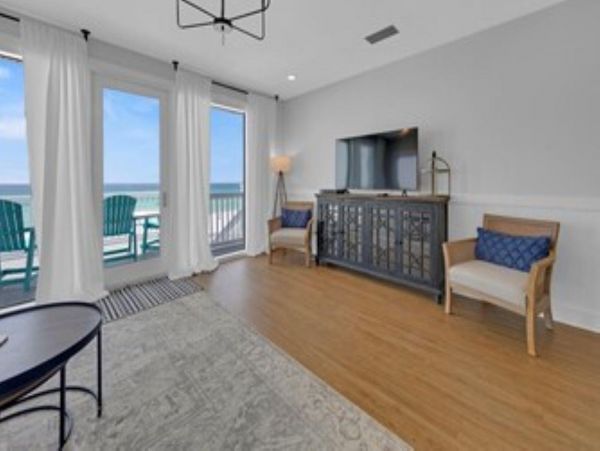 Beautiful Home on the Beach with Private Beachfront Pool in Panama City Beach