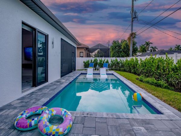 Experience Luxury Living In A New Beach House In Naples
