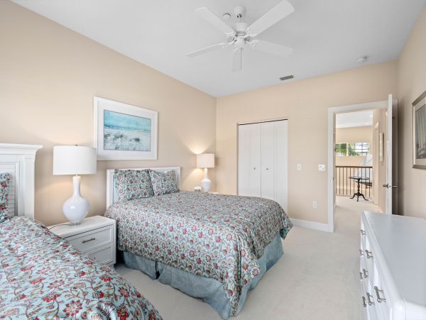 Longboat Key Vacation Rental with Pool Access