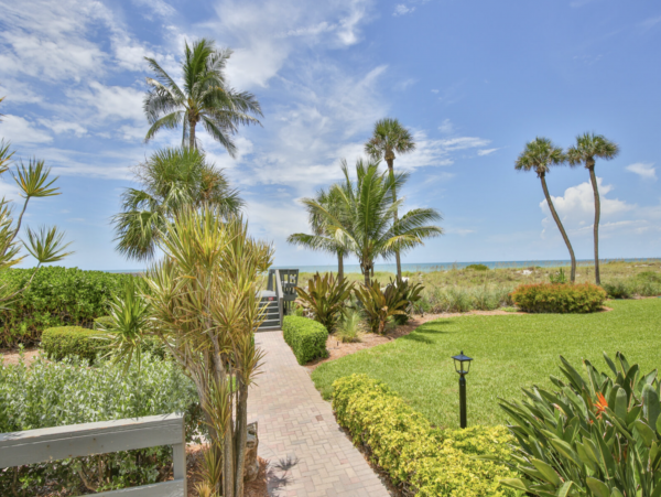 Longboat Key Beachfront Vacation Condo Wow!