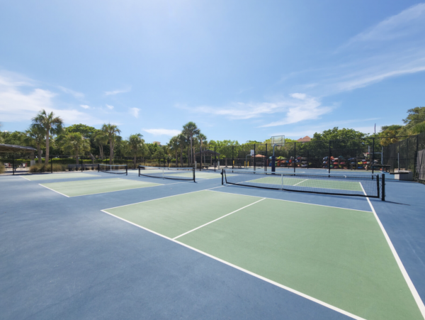 Longboat Key Beachfront Vacation Condo Wow!