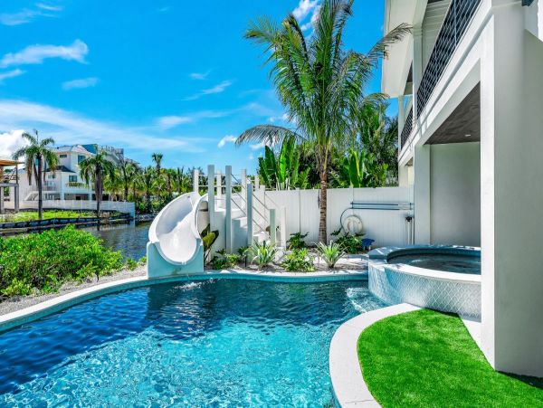 Luxurious Siesta Key Vacation Home | Siesta Bliss