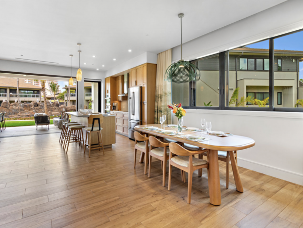 Maui Beachfront Three Bedroom Delight JUST IN