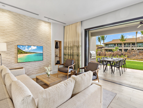 Maui Beachfront Three Bedroom Delight JUST IN