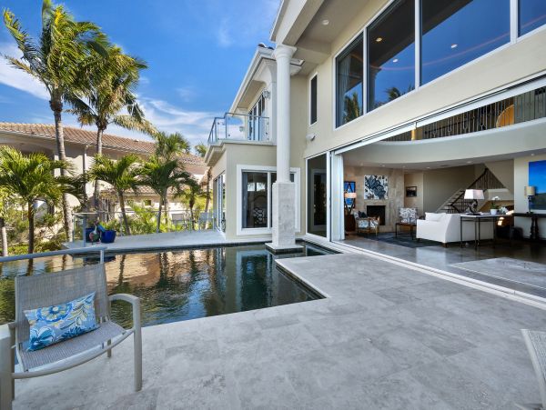 South Longboat Key Luxury Four Bedroom Waterfront Vacation Home- Pure Luxury