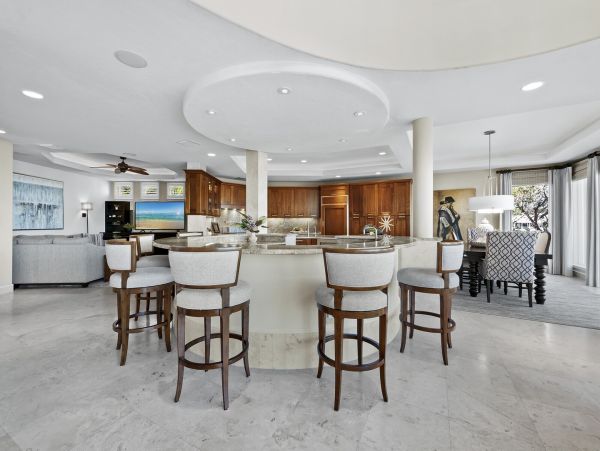 South Longboat Key Luxury Four Bedroom Waterfront Vacation Home- Pure Luxury