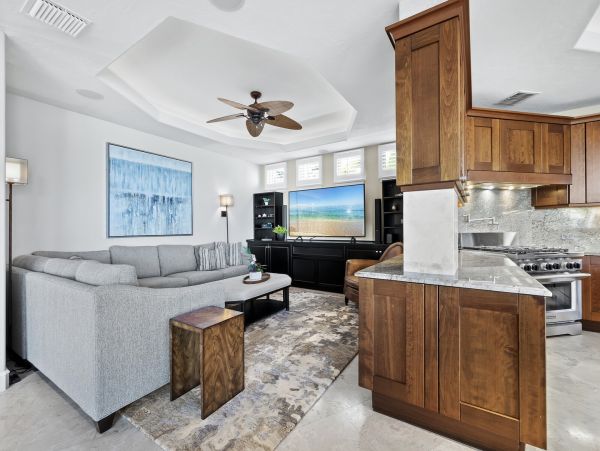 South Longboat Key Luxury Four Bedroom Waterfront Vacation Home- Pure Luxury