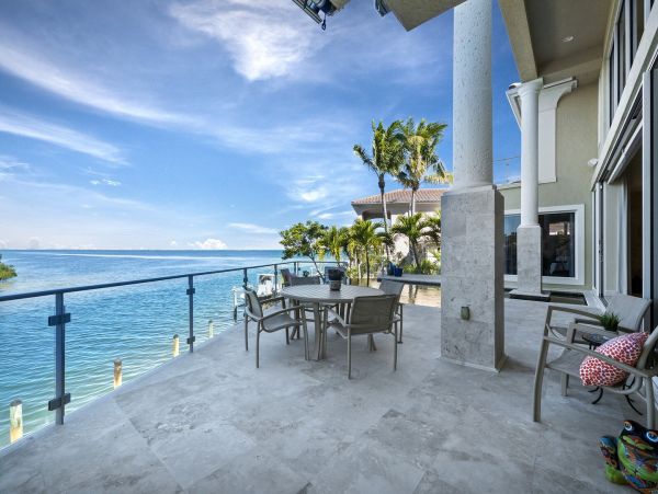 South Longboat Key Luxury Four Bedroom Waterfront Vacation Home- Pure Luxury