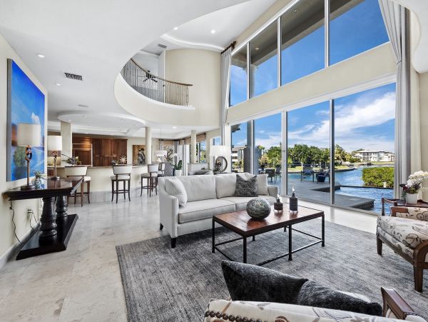 South Longboat Key Luxury Four Bedroom Waterfront Vacation Home- Pure Luxury