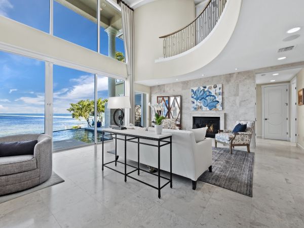 South Longboat Key Luxury Four Bedroom Waterfront Vacation Home- Pure Luxury