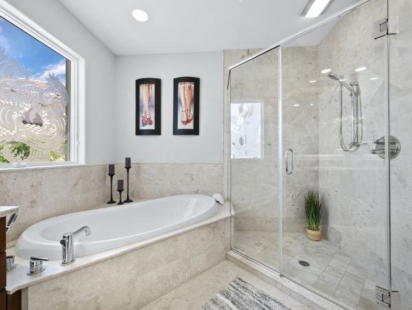 South Longboat Key Luxury Four Bedroom Waterfront Vacation Home- Pure Luxury