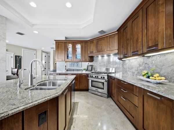 South Longboat Key Luxury Four Bedroom Waterfront Vacation Home- Pure Luxury