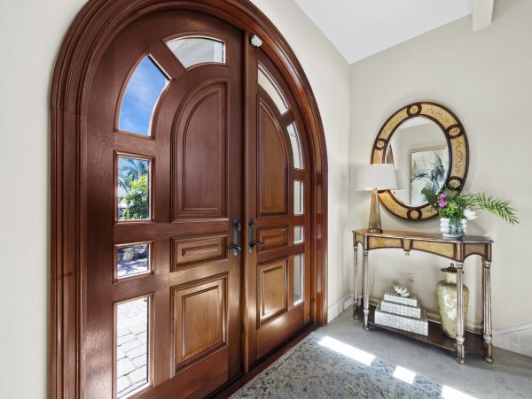 South Longboat Key Luxury Four Bedroom Waterfront Vacation Home- Pure Luxury