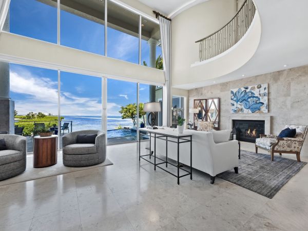 South Longboat Key Luxury Four Bedroom Waterfront Vacation Home- Pure Luxury